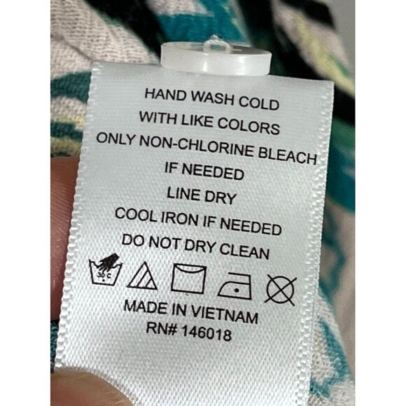 Lost Wonder Floral Top 2X Green Tunic Boho Western Classic Preppy Resort Chic - Picture 8 of 12